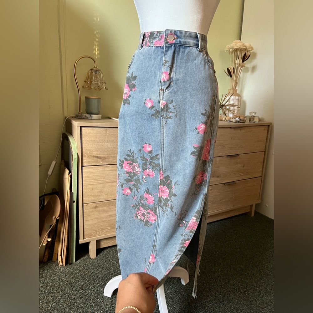 Vintage Cotton Denim Pink Wild Rose Floral Midi Maxi Side Slit High-Waist Skirt - Picture 13 of 16